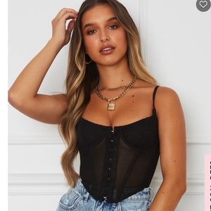 Black Unapologetic Bustier White Fox
Boutique Top